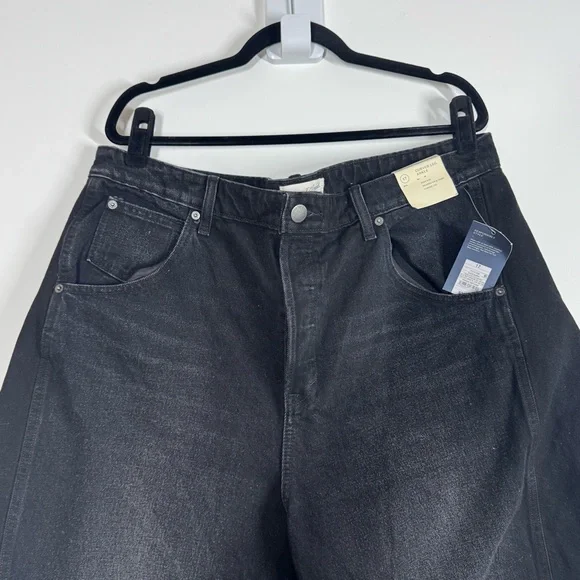 Universal Thread Jeans High Rise Curved Barrel Leg Button Fly NEW - Picture 3 of 12